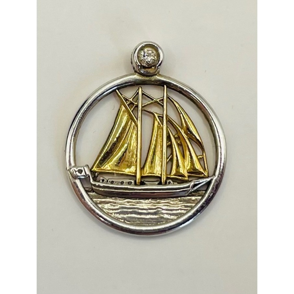 Glacier Fire Canadian Diamond Bluenose Pendant 925 Silver 10K Gold with gift box